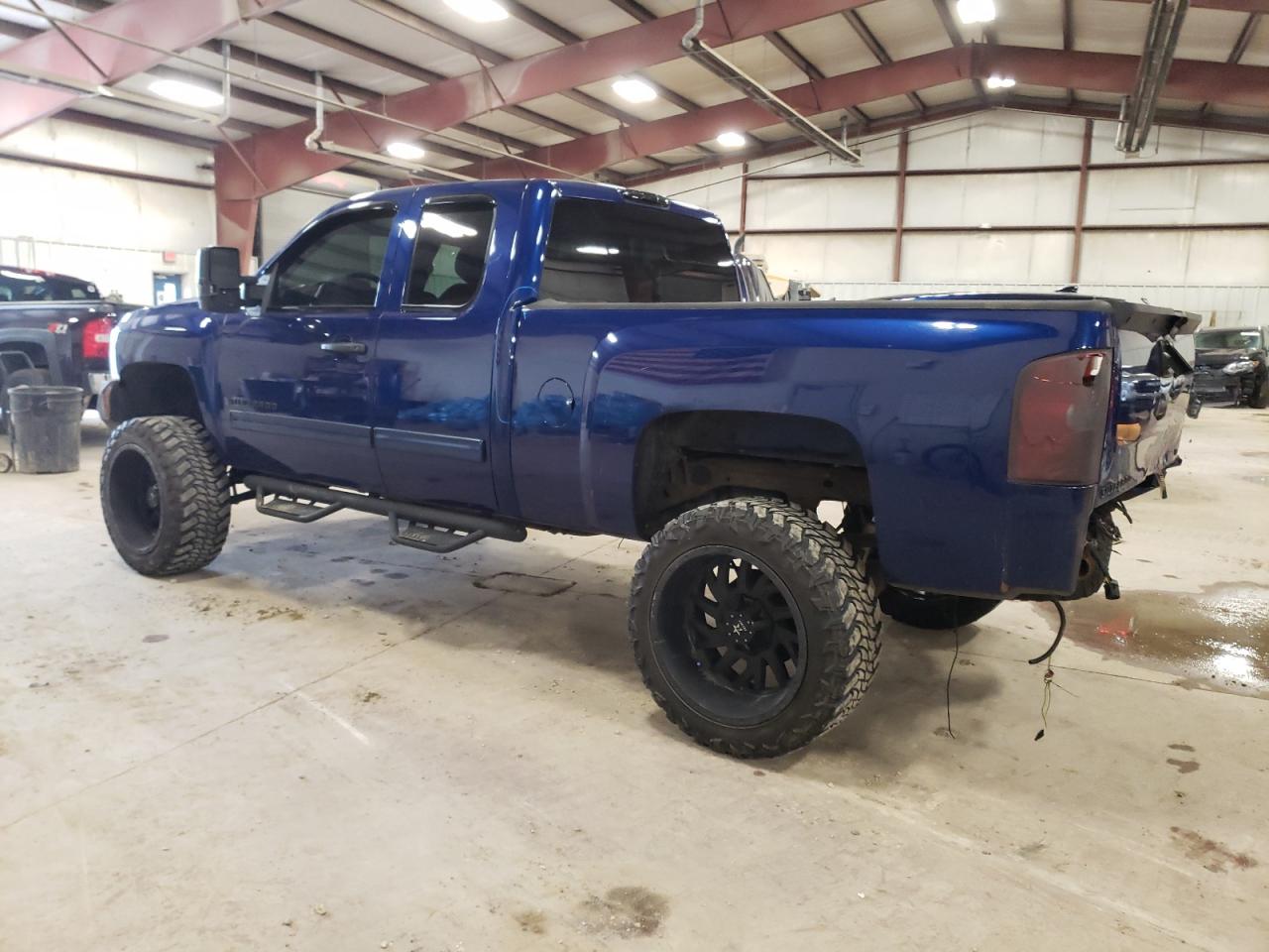 Photo 1 VIN: 1GCRKSE71DZ282377 - CHEVROLET SILVERADO 