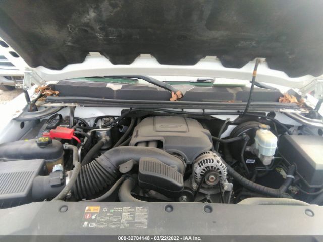 Photo 9 VIN: 1GCRKSE72CZ138996 - CHEVROLET SILVERADO 1500 