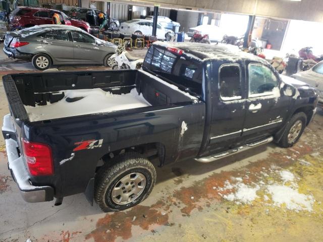 Photo 2 VIN: 1GCRKSE72CZ244686 - CHEVROLET SILVERADO 