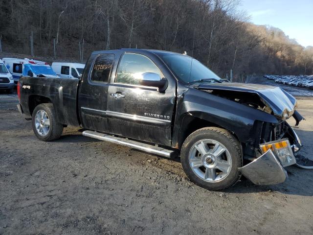 Photo 3 VIN: 1GCRKSE72CZ256630 - CHEVROLET SILVERADO 