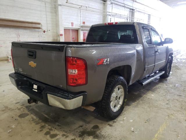 Photo 3 VIN: 1GCRKSE72CZ318172 - CHEVROLET SILVERADO 