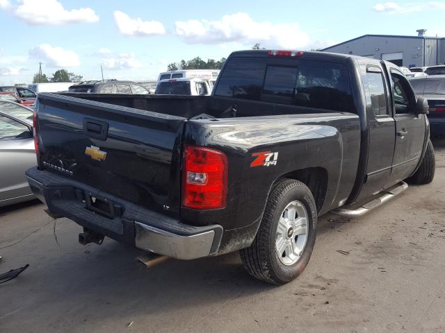 Photo 3 VIN: 1GCRKSE72CZ330578 - CHEVROLET SILVERADO 