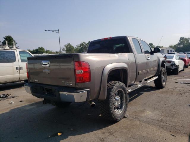 Photo 2 VIN: 1GCRKSE72DZ129538 - CHEVROLET SILVERADO 