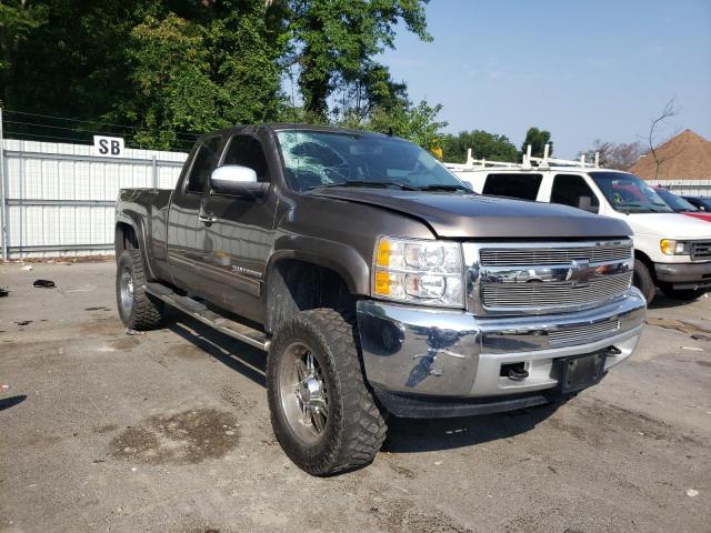 Photo 3 VIN: 1GCRKSE72DZ129538 - CHEVROLET SILVERADO 