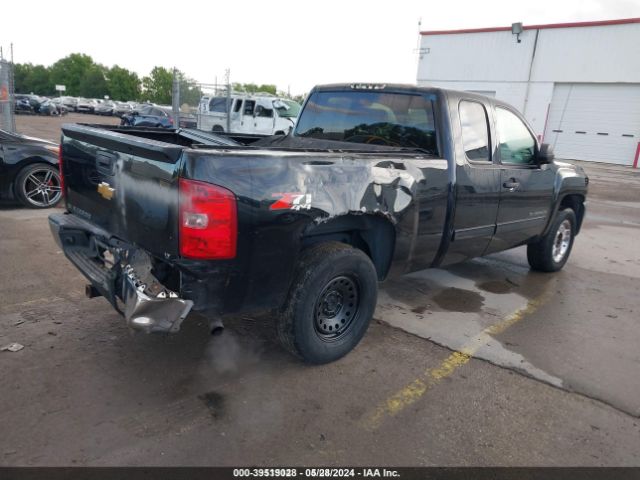 Photo 3 VIN: 1GCRKSE72DZ207686 - CHEVROLET SILVERADO 1500 