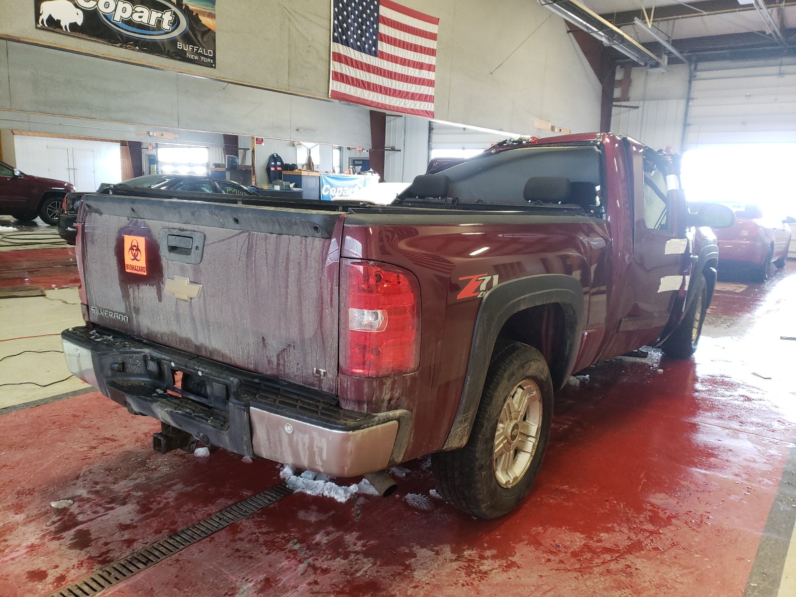 Photo 3 VIN: 1GCRKSE72DZ259951 - CHEVROLET SILVERADO 