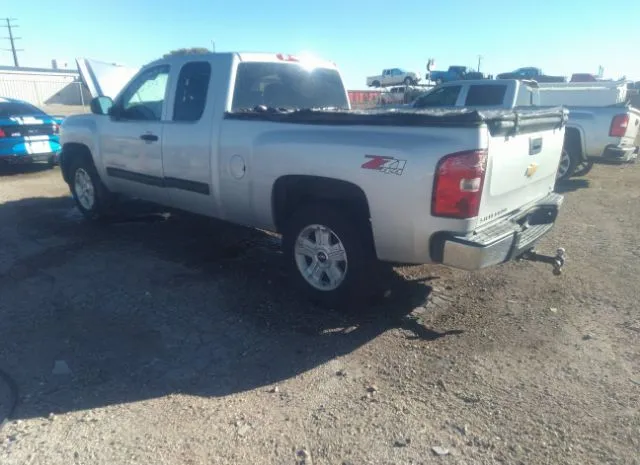 Photo 2 VIN: 1GCRKSE72DZ348158 - CHEVROLET SILVERADO 1500 