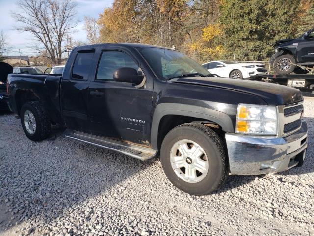 Photo 3 VIN: 1GCRKSE72DZ361329 - CHEVROLET SILVERADO 