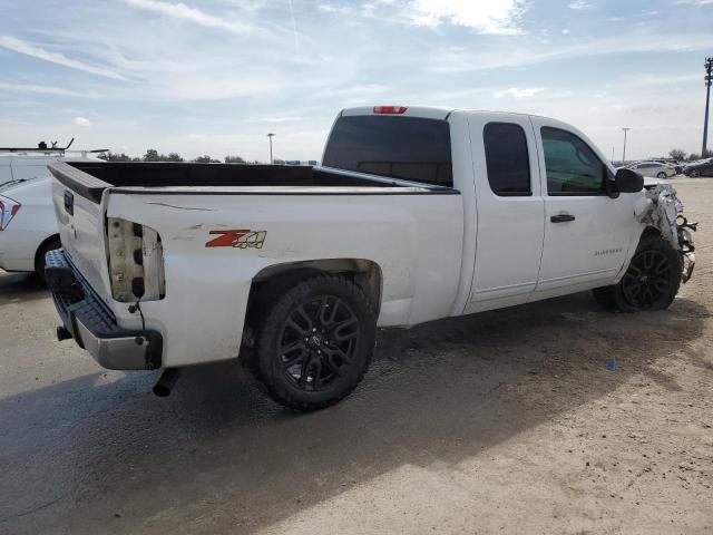 Photo 2 VIN: 1GCRKSE72DZ399238 - CHEVROLET SILVERADO 