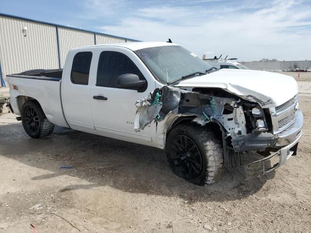 Photo 3 VIN: 1GCRKSE72DZ399238 - CHEVROLET SILVERADO 