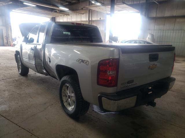 Photo 2 VIN: 1GCRKSE73CZ183557 - CHEVROLET SILVERADO 