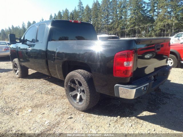 Photo 2 VIN: 1GCRKSE73CZ209364 - CHEVROLET SILVERADO 1500 