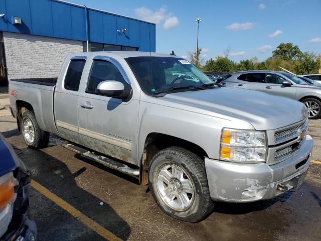 Photo 3 VIN: 1GCRKSE73DZ127569 - CHEVROLET SILVERADO 