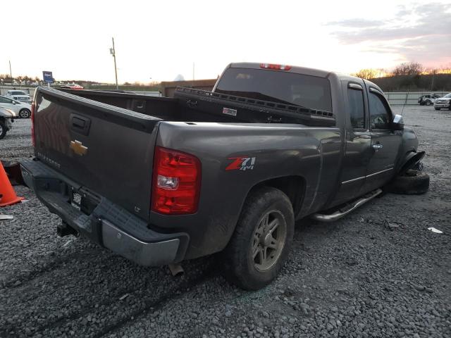 Photo 2 VIN: 1GCRKSE73DZ182667 - CHEVROLET SILVERADO 