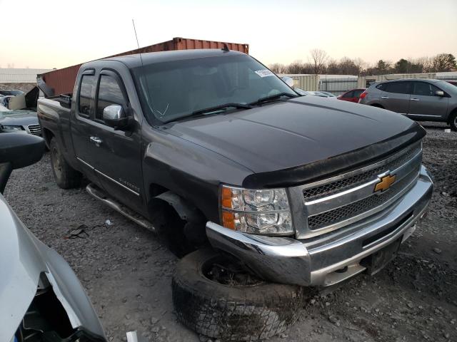 Photo 3 VIN: 1GCRKSE73DZ182667 - CHEVROLET SILVERADO 