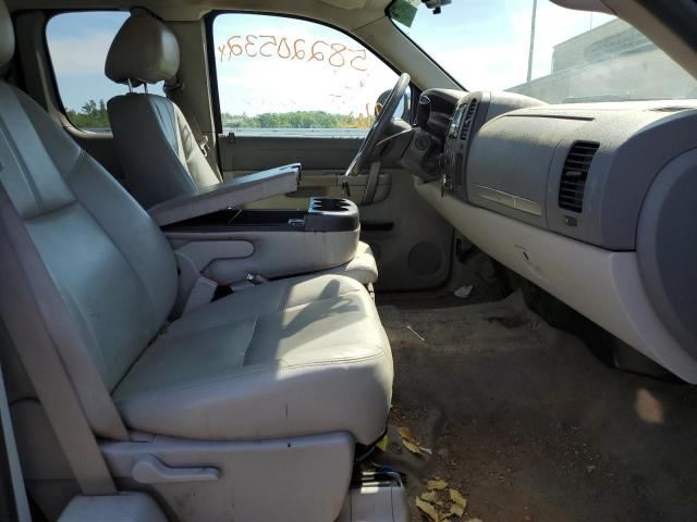 Photo 4 VIN: 1GCRKSE73DZ260736 - CHEVROLET SILVERADO 