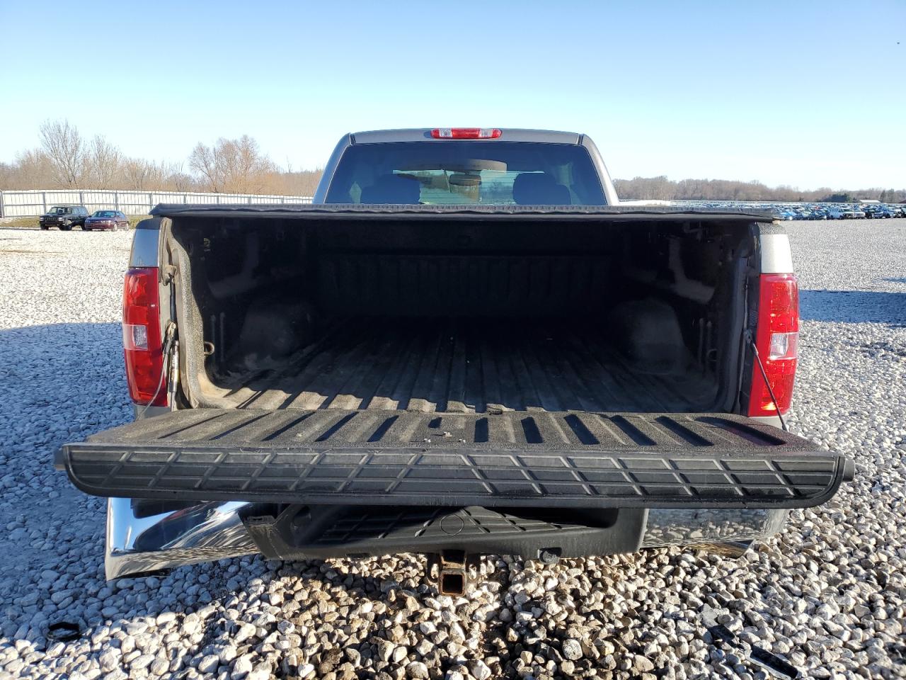 Photo 5 VIN: 1GCRKSE73DZ274314 - CHEVROLET SILVERADO 