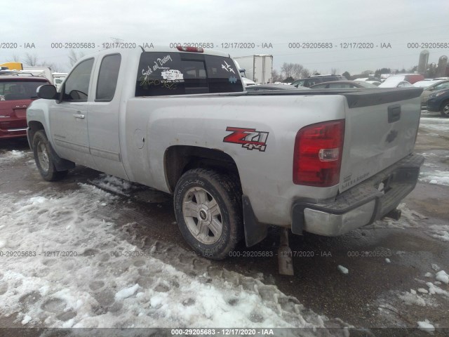 Photo 2 VIN: 1GCRKSE73DZ321194 - CHEVROLET SILVERADO 1500 