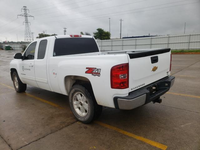 Photo 2 VIN: 1GCRKSE73DZ373232 - CHEVROLET SILVERADO 