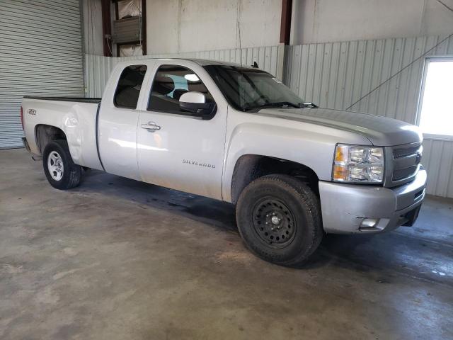 Photo 3 VIN: 1GCRKSE73DZ374672 - CHEVROLET SILVERADO 