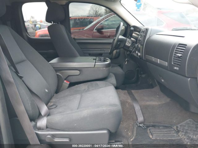 Photo 4 VIN: 1GCRKSE73DZ387938 - CHEVROLET SILVERADO 