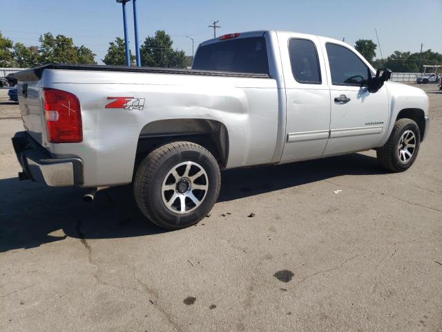 Photo 2 VIN: 1GCRKSE74CZ115638 - CHEVROLET SILVERADO 