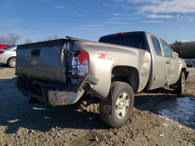 Photo 3 VIN: 1GCRKSE74CZ230093 - CHEVROLET SILVERADO 