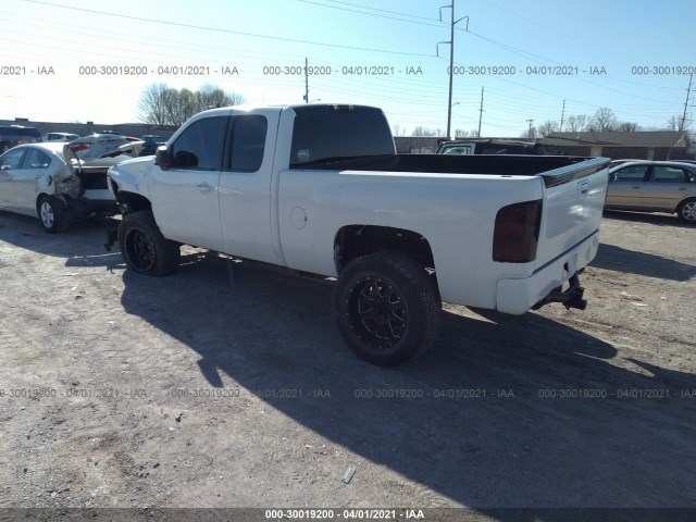 Photo 2 VIN: 1GCRKSE74CZ275180 - CHEVROLET SILVERADO 1500 