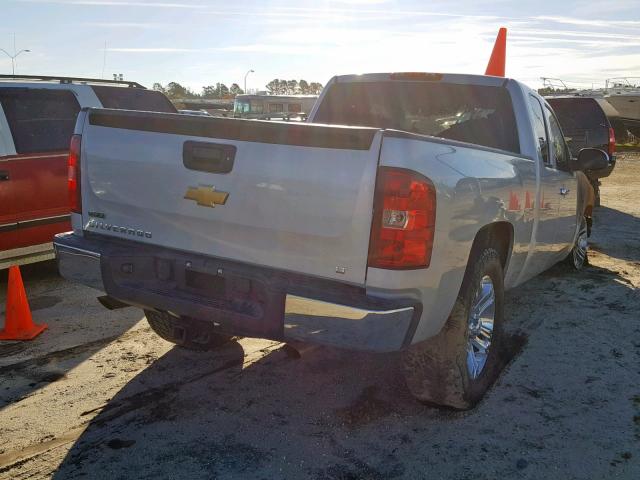 Photo 3 VIN: 1GCRKSE74CZ280444 - CHEVROLET SILVERADO 