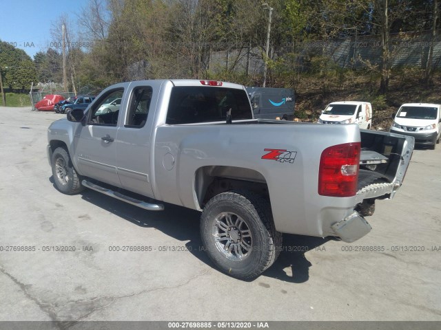 Photo 2 VIN: 1GCRKSE74DZ107900 - CHEVROLET SILVERADO 1500 