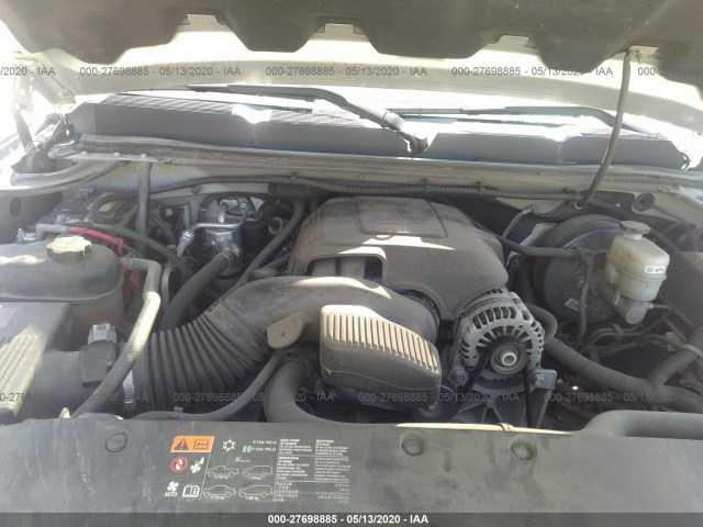 Photo 9 VIN: 1GCRKSE74DZ107900 - CHEVROLET SILVERADO 1500 