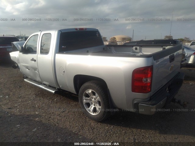 Photo 2 VIN: 1GCRKSE74DZ180619 - CHEVROLET SILVERADO 1500 