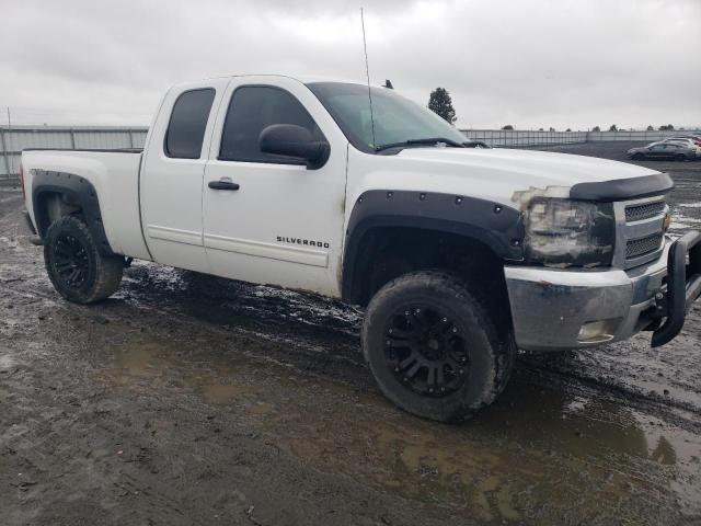 Photo 3 VIN: 1GCRKSE74DZ234873 - CHEVROLET SILVERADO 