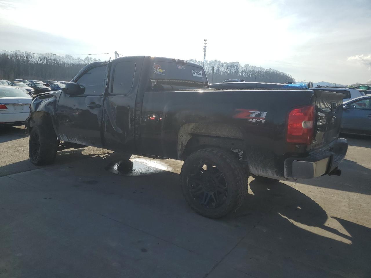 Photo 1 VIN: 1GCRKSE75CZ136594 - CHEVROLET SILVERADO 