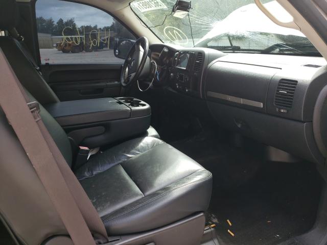 Photo 4 VIN: 1GCRKSE75CZ141102 - CHEVROLET SILVERADO 