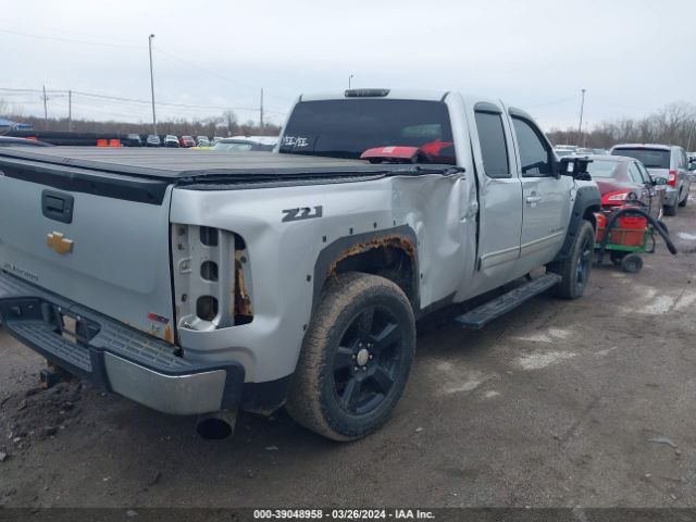 Photo 5 VIN: 1GCRKSE75CZ151810 - CHEVROLET SILVERADO 1500 