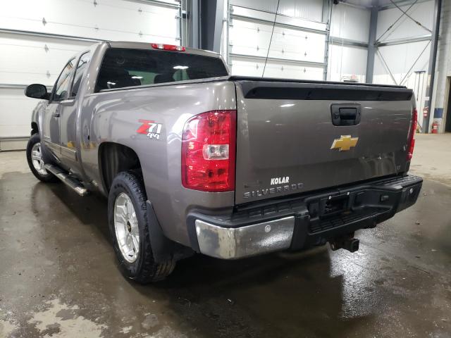 Photo 2 VIN: 1GCRKSE75CZ173077 - CHEVROLET SILVERADO 