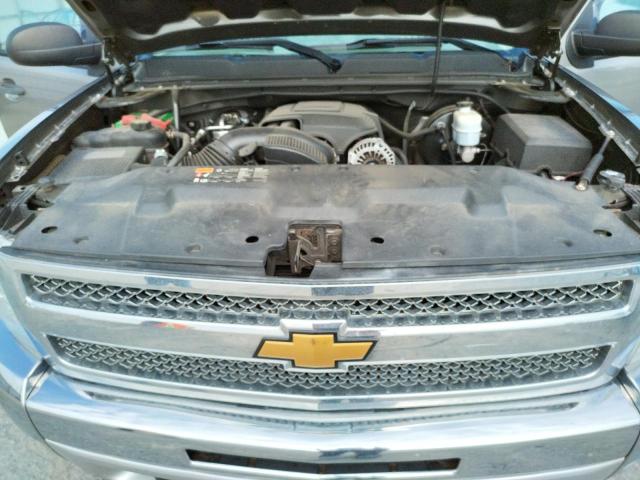 Photo 10 VIN: 1GCRKSE75CZ205641 - CHEVROLET SILVERADO 