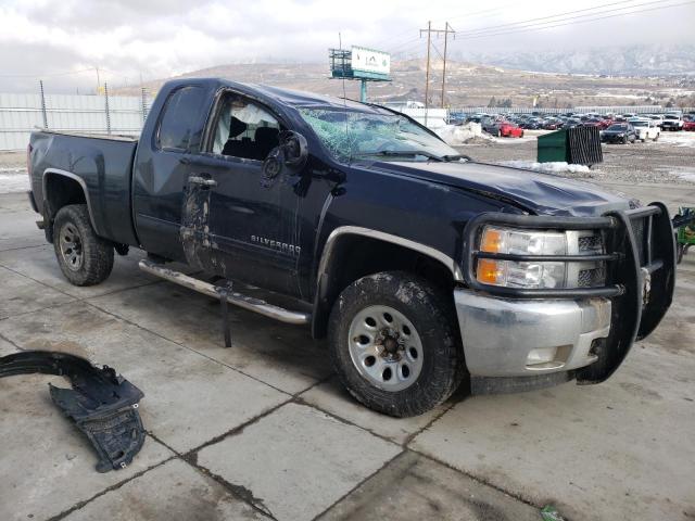 Photo 3 VIN: 1GCRKSE75CZ263524 - CHEVROLET SILVERADO 