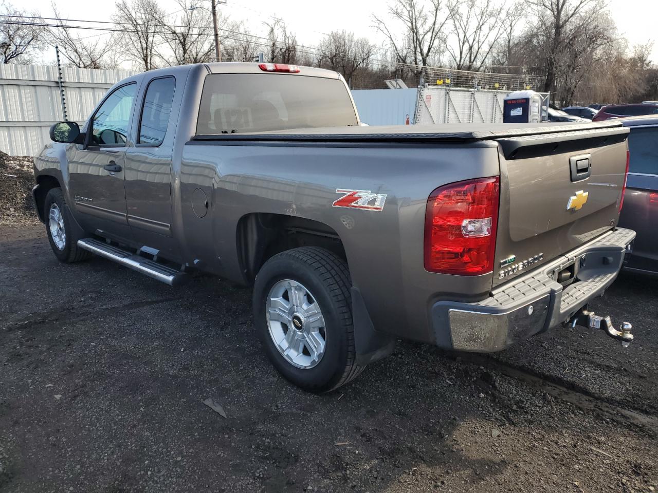 Photo 1 VIN: 1GCRKSE75CZ283109 - CHEVROLET SILVERADO 