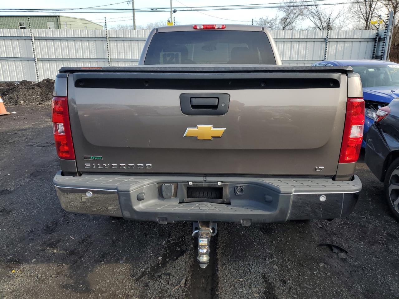 Photo 5 VIN: 1GCRKSE75CZ283109 - CHEVROLET SILVERADO 