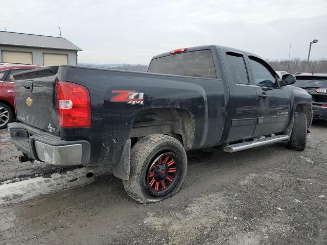 Photo 2 VIN: 1GCRKSE75CZ346029 - CHEVROLET SILVERADO 