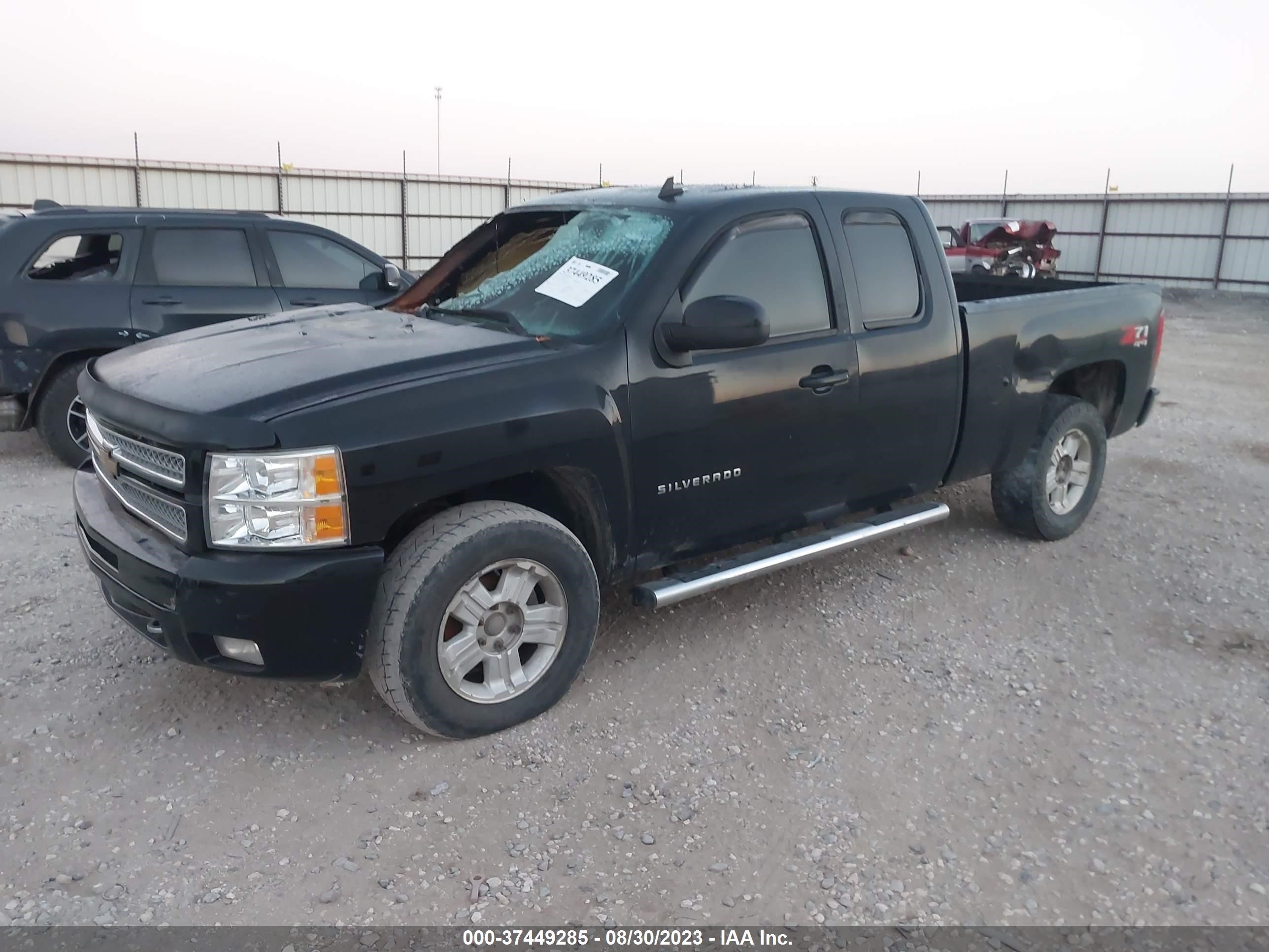 Photo 1 VIN: 1GCRKSE75CZ346998 - CHEVROLET SILVERADO 