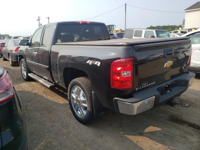 Photo 2 VIN: 1GCRKSE75DZ164719 - CHEVROLET SILVERADO 