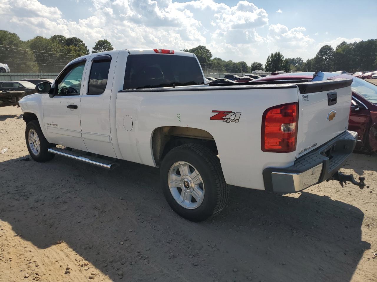 Photo 1 VIN: 1GCRKSE75DZ324095 - CHEVROLET SILVERADO 