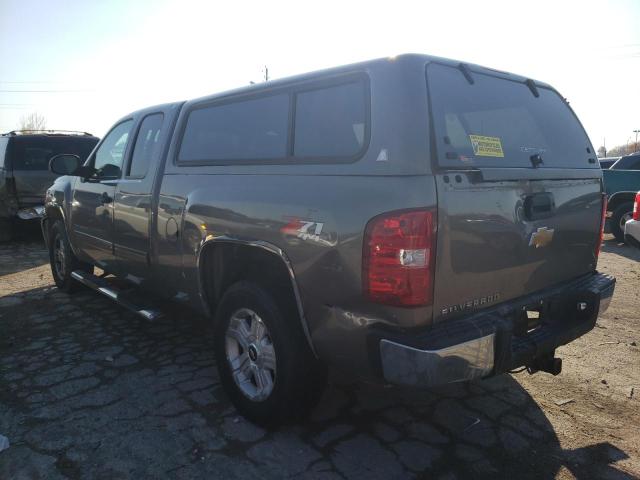 Photo 2 VIN: 1GCRKSE75DZ331547 - CHEVROLET SILVERADO 