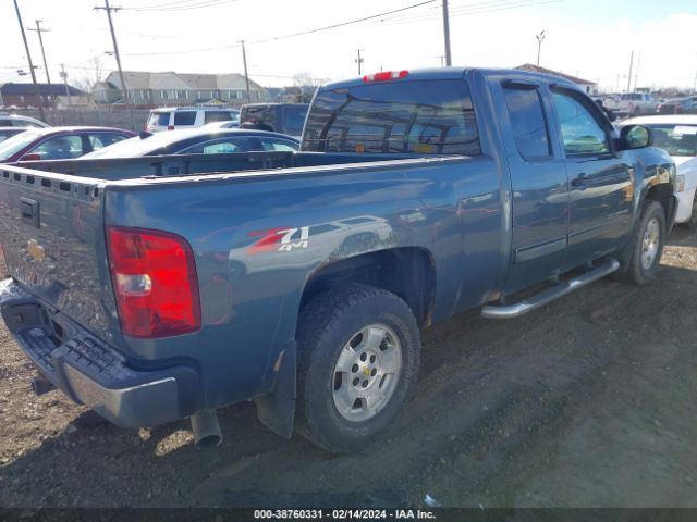 Photo 3 VIN: 1GCRKSE75DZ378139 - CHEVROLET SILVERADO 1500 