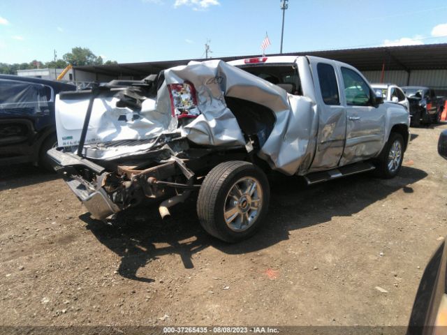 Photo 3 VIN: 1GCRKSE76CZ255786 - CHEVROLET SILVERADO 1500 