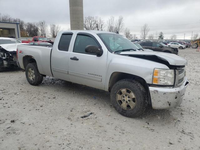 Photo 3 VIN: 1GCRKSE76DZ307001 - CHEVROLET SILVERADO 