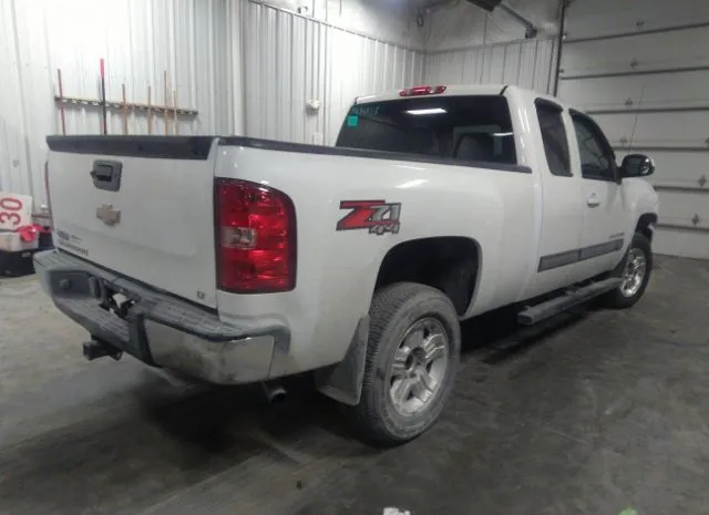 Photo 3 VIN: 1GCRKSE76DZ343108 - CHEVROLET SILVERADO 1500 